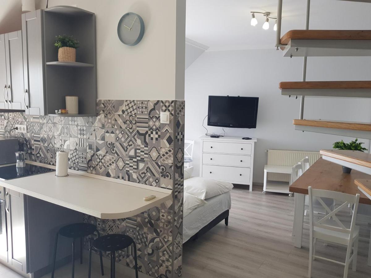 Zoli Apartmanok-Adri Koelcsey 32 Hajdúszoboszló 外观 照片