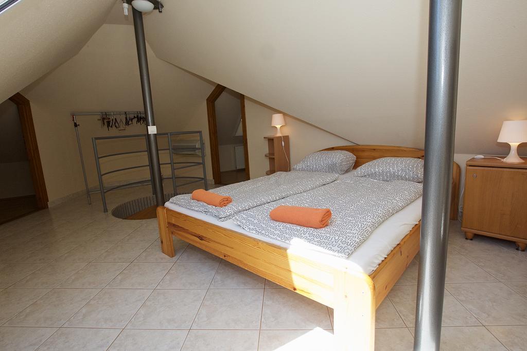 Zoli Apartmanok-Adri Koelcsey 32 Hajdúszoboszló 外观 照片